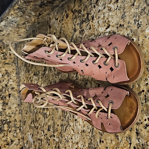 Miz Mooz Shoes - Miz Mooz Florence leather gladiator sandals.